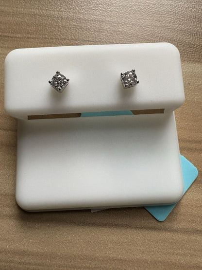 .21ct Silver Screw Back Moissanite Studs